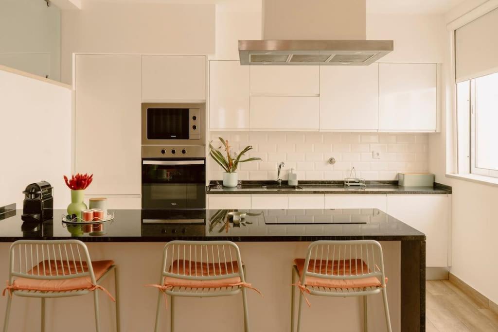 Glam House No Coracao Da Cidade Фару Екстер'єр фото