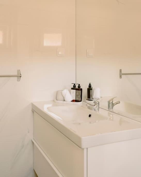 Glam House No Coracao Da Cidade Фару Екстер'єр фото